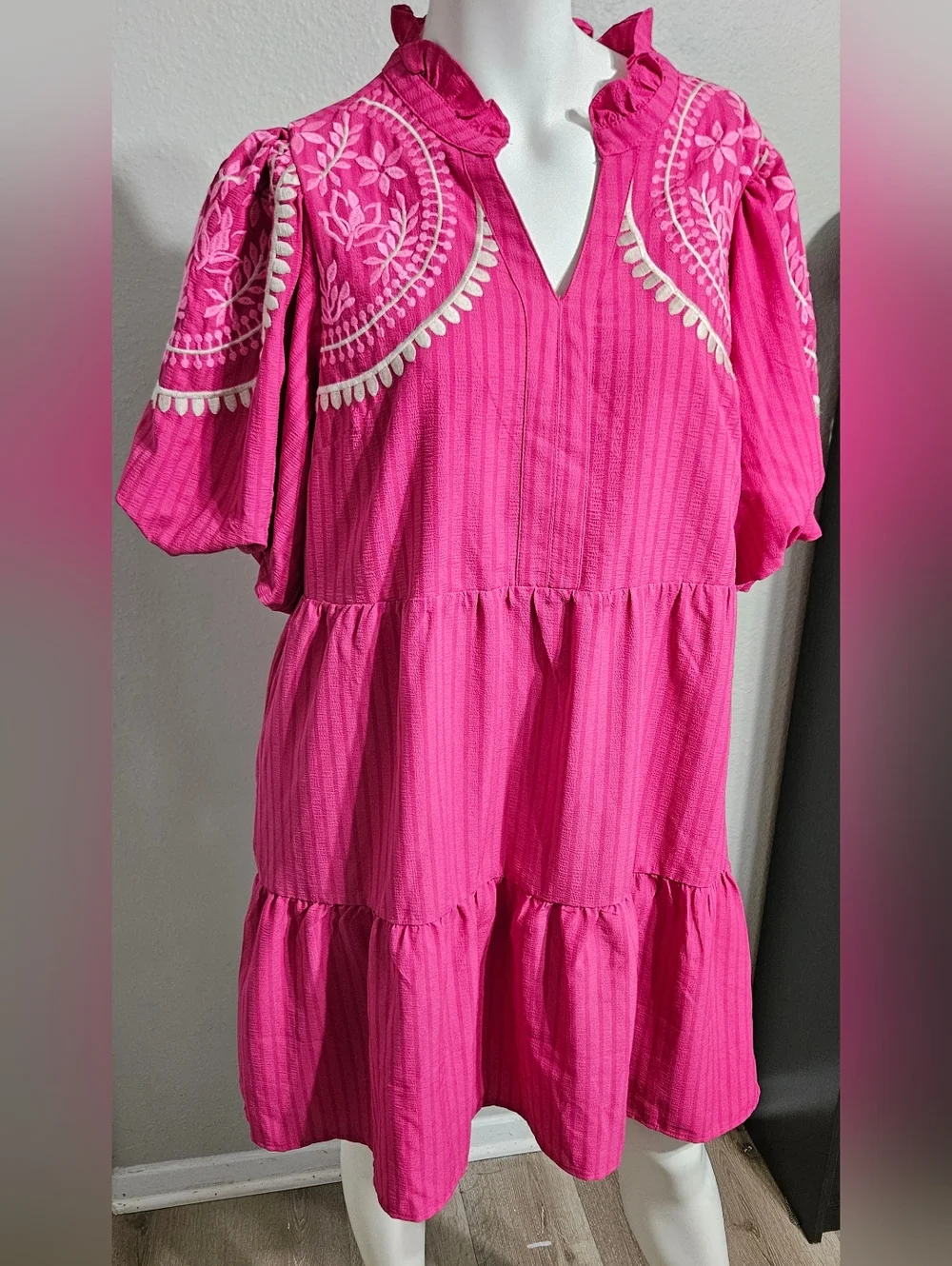 THML Embroidered detail frill V neck puff sleeve Tiered Dress size XL - Picture 9 of 14